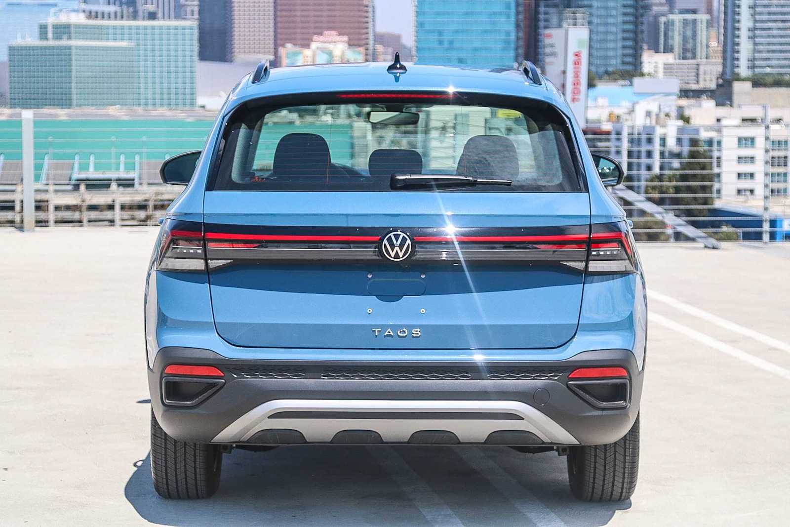 Thumbnail: 2025 Volkswagen Taos - 7