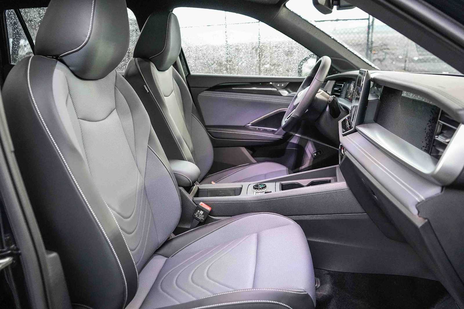 Thumbnail: 2026 Volkswagen Tiguan - 17