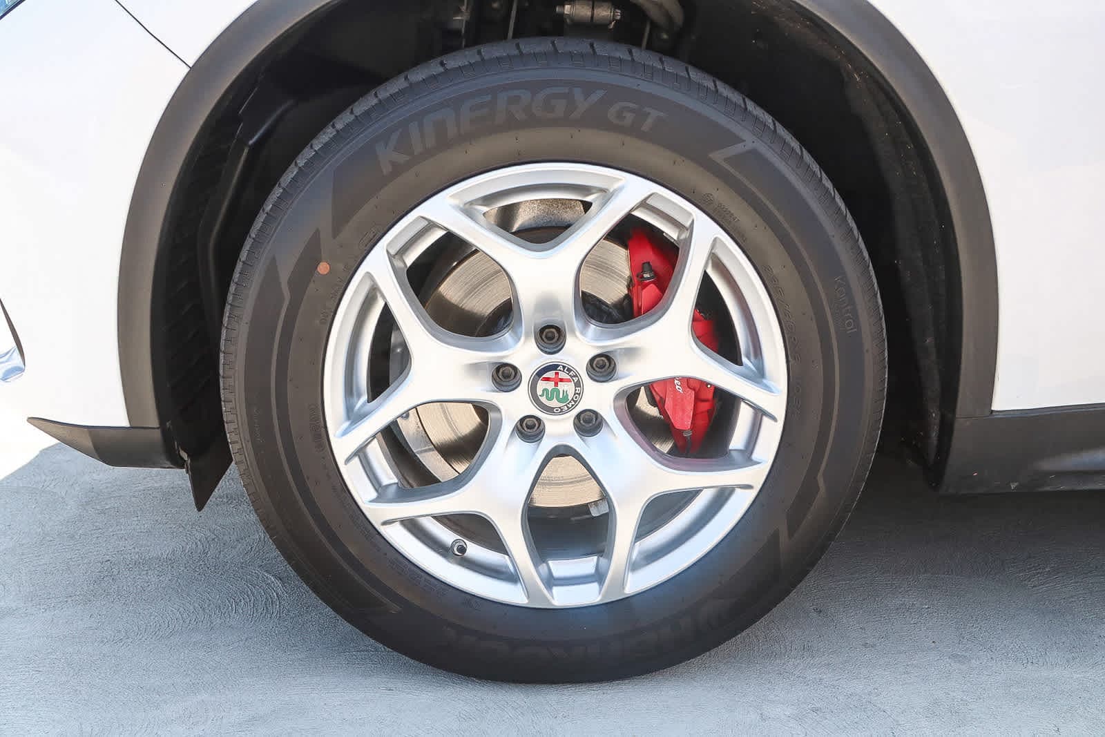 Thumbnail: 2019 Alfa Romeo Stelvio - 12