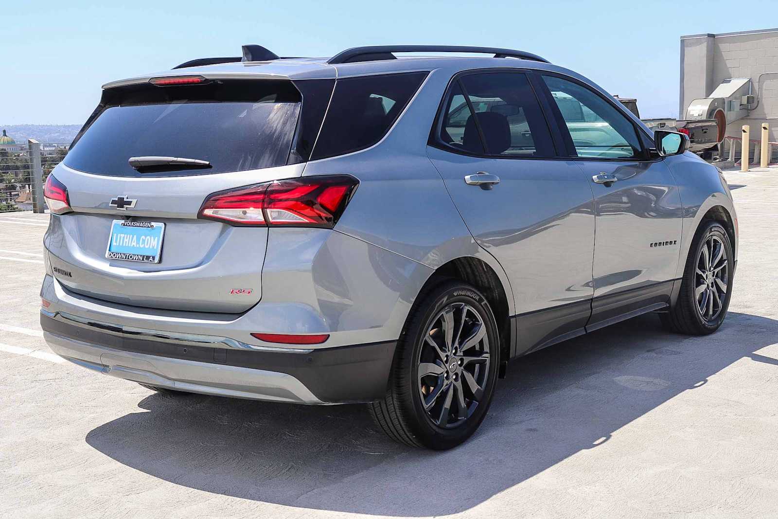 Thumbnail: 2023 Chevrolet Equinox - 4