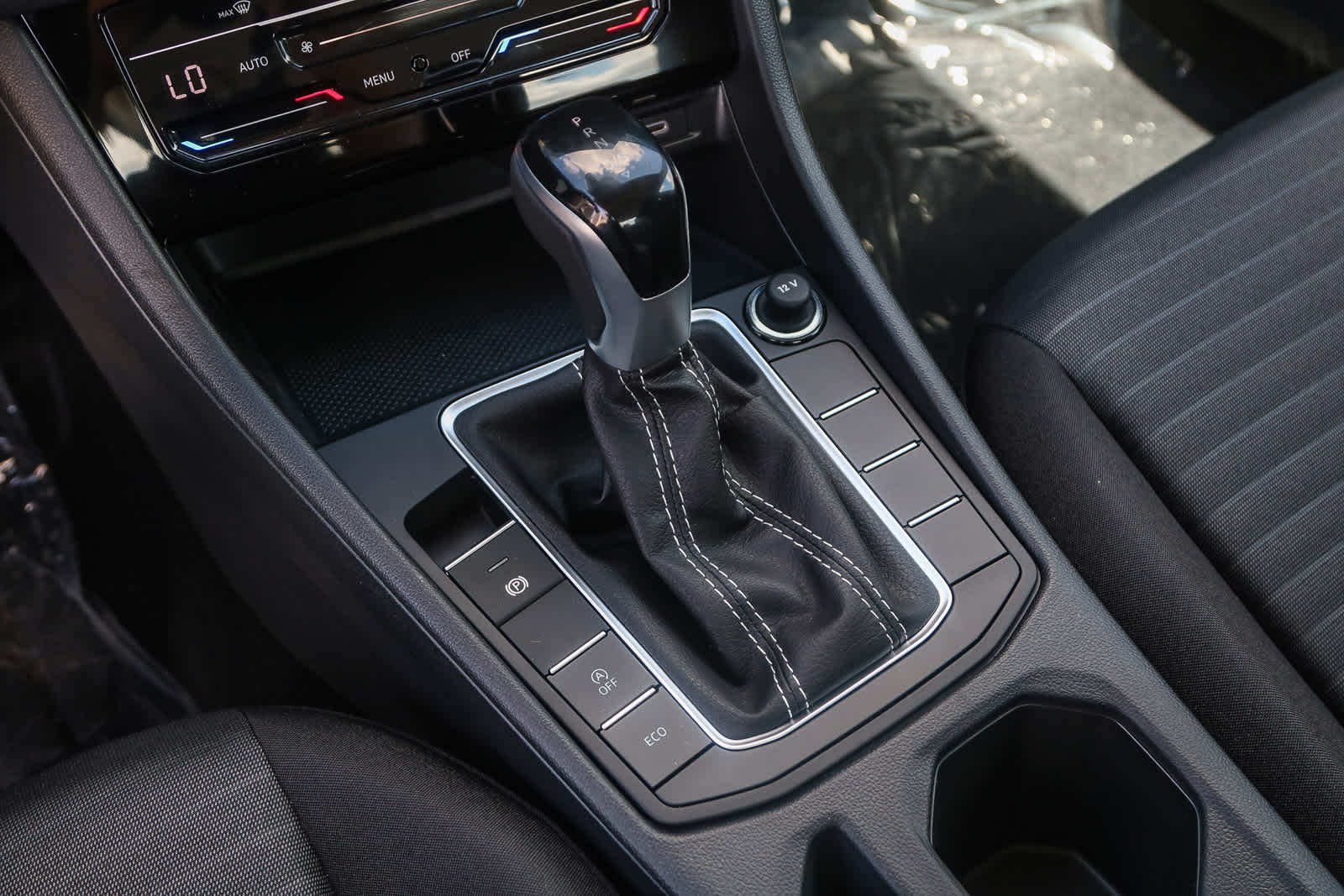 Thumbnail: 2025 Volkswagen Jetta - 20