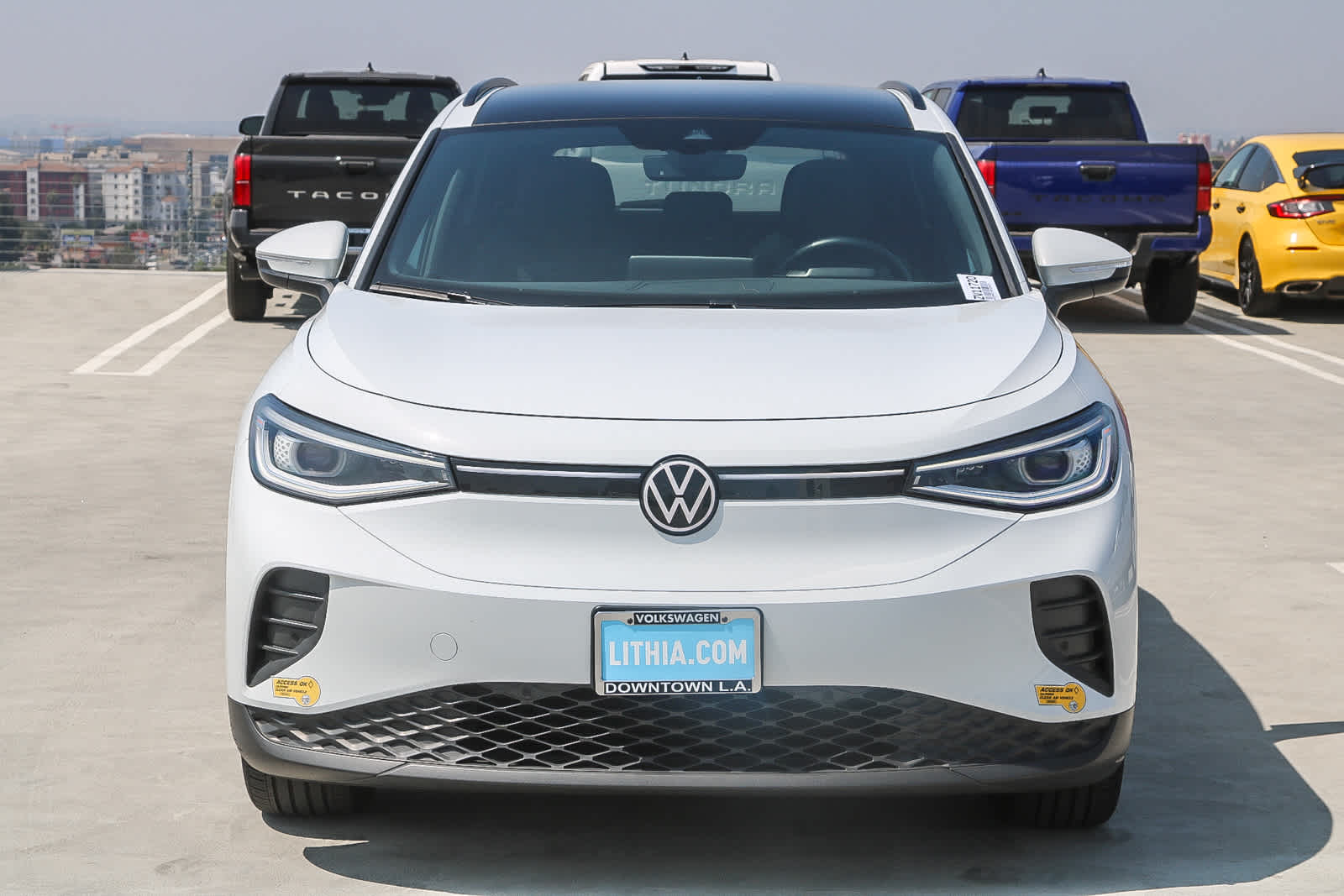 Thumbnail: 2022 Volkswagen ID.4 - 2