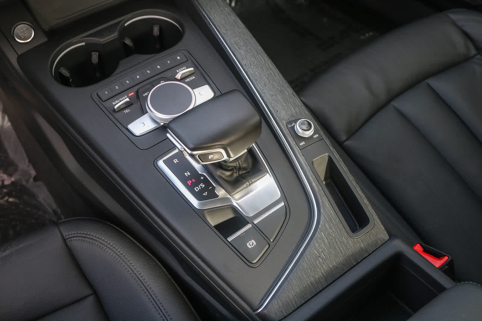 Thumbnail: 2017 Audi A4 - 20