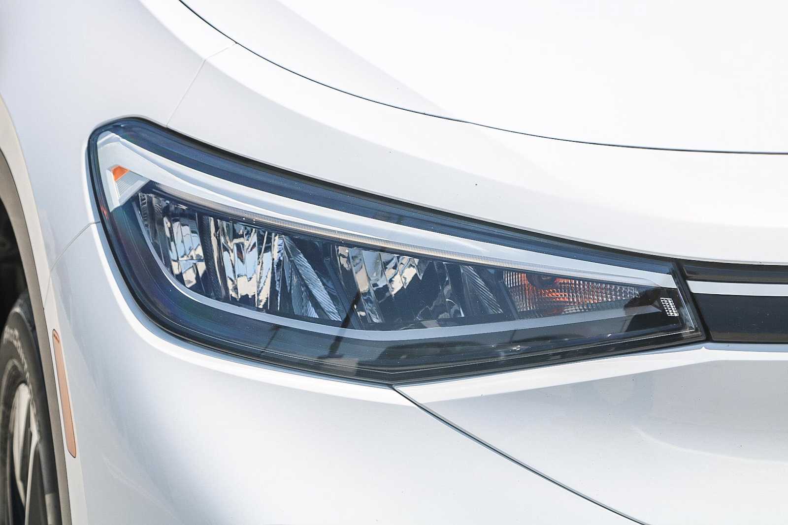 Thumbnail: 2022 Volkswagen ID.4 - 4