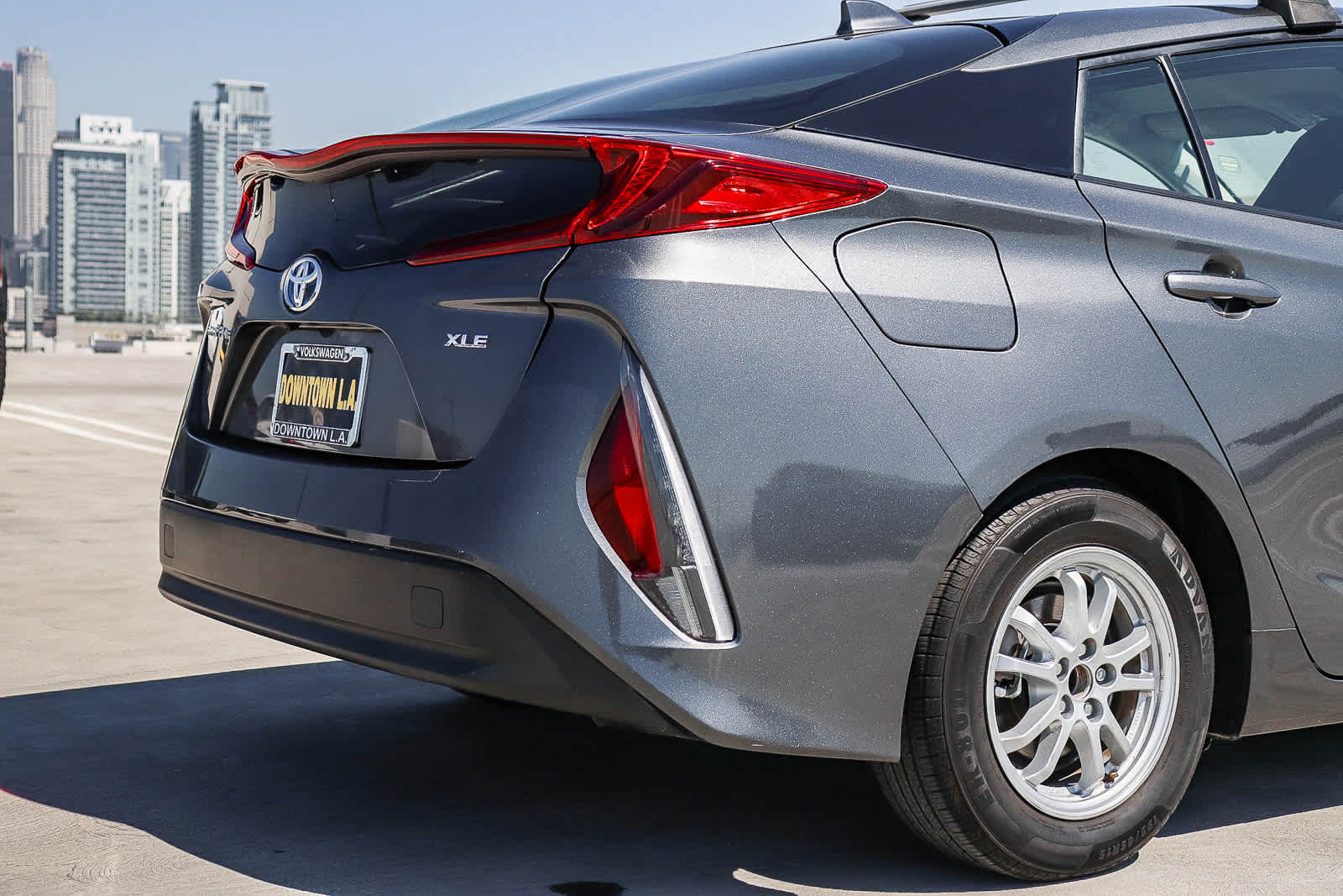 Thumbnail: 2022 Toyota Prius Prime - 9