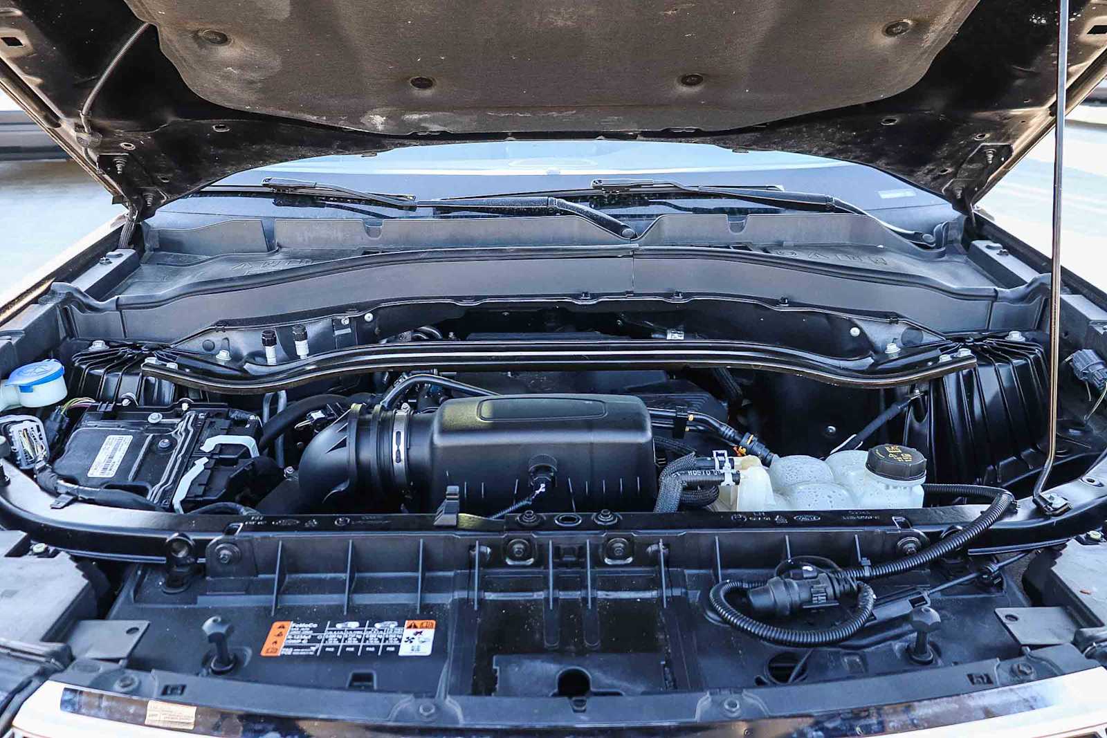 Thumbnail: 2020 Ford Explorer - 30