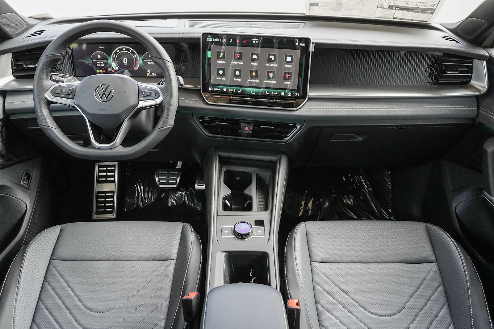 Thumbnail: 2026 Volkswagen Tiguan - 14
