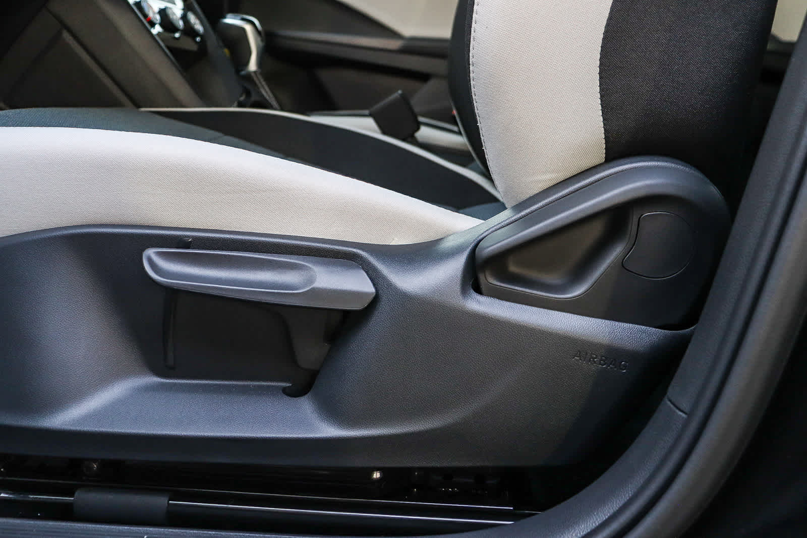 Thumbnail: 2026 Volkswagen Taos - 23