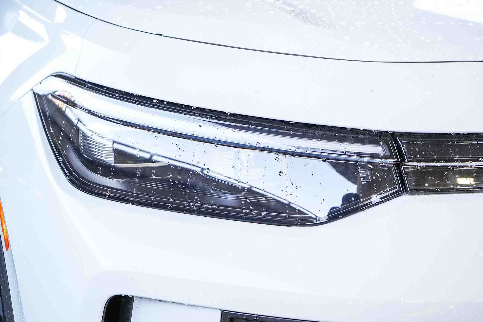 Thumbnail: 2026 Volkswagen Tiguan - 4