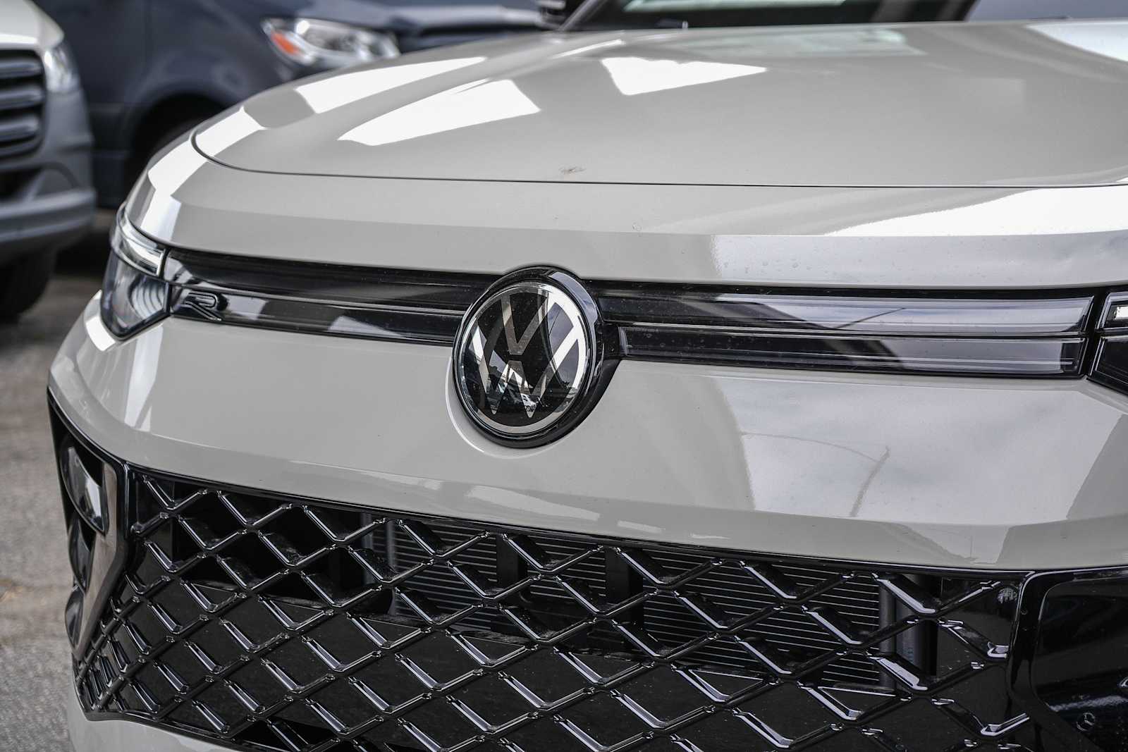 Thumbnail: 2026 Volkswagen Tiguan - 10