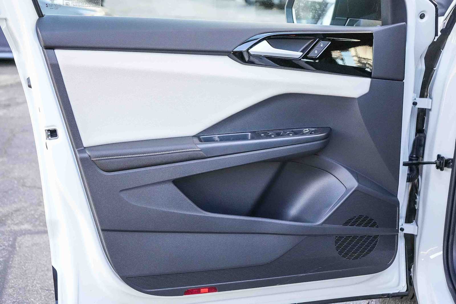 Thumbnail: 2026 Volkswagen Taos - 23