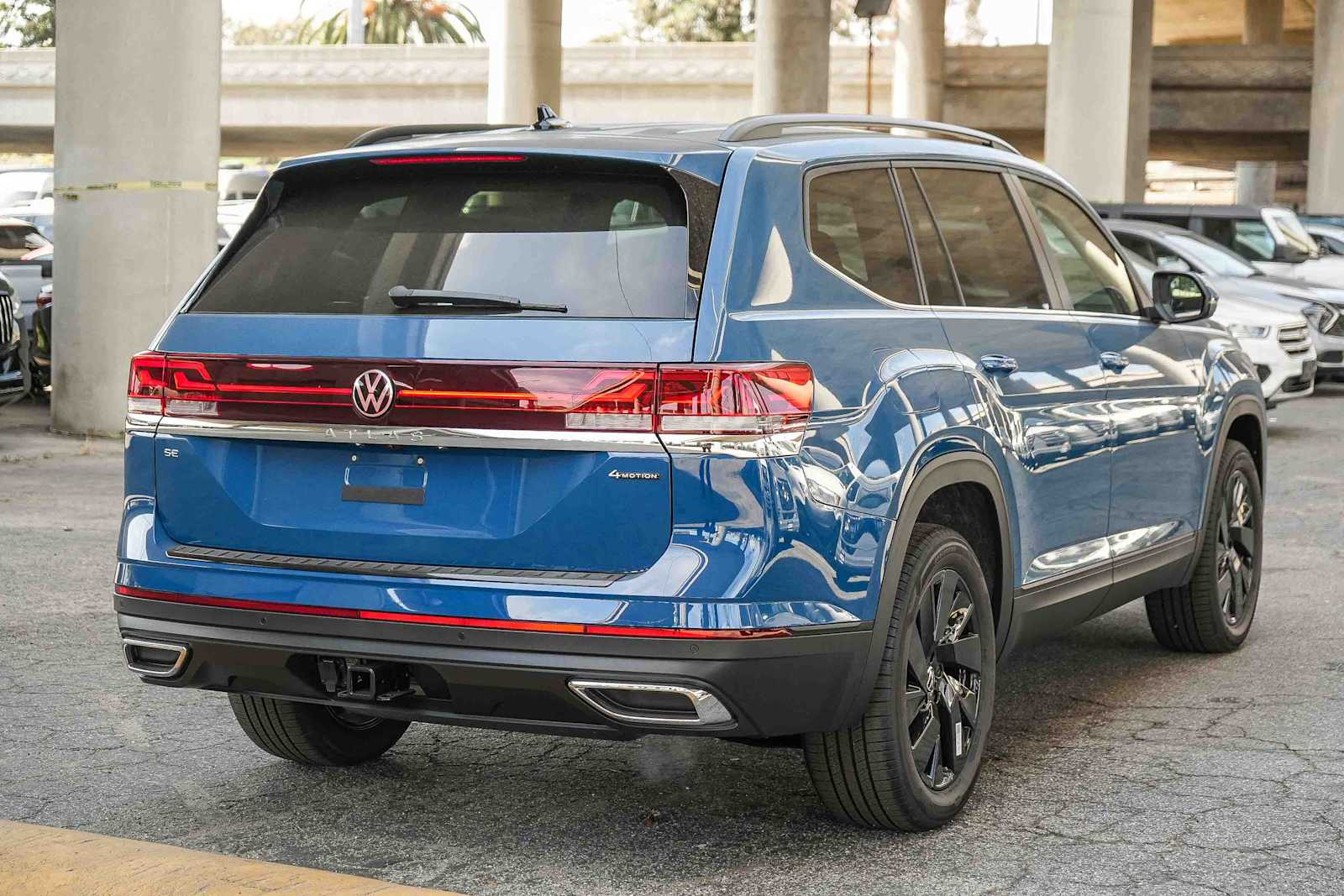 Thumbnail: 2026 Volkswagen Atlas - 6