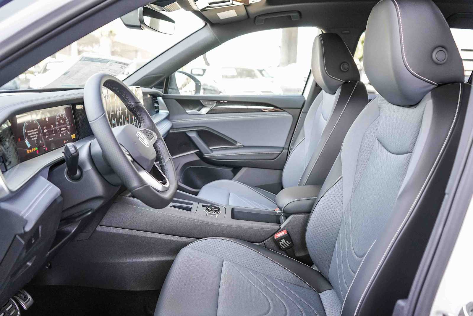Thumbnail: 2026 Volkswagen Tiguan - 19