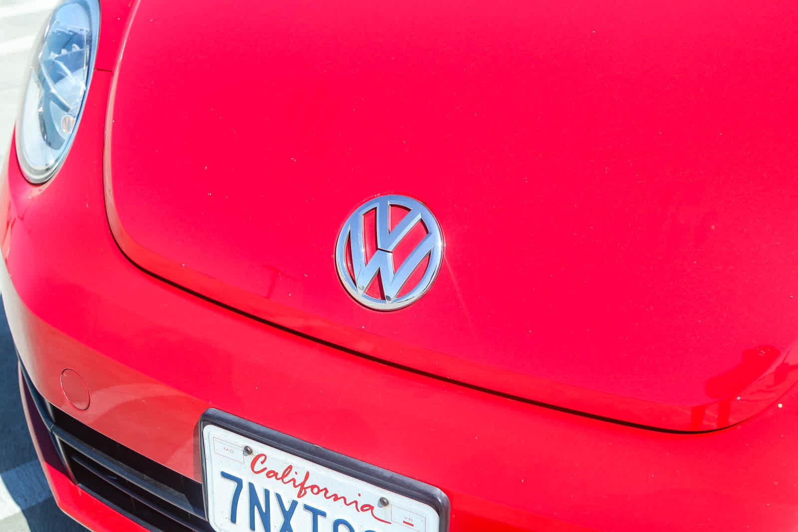 Thumbnail: 2016 Volkswagen Beetle - 5