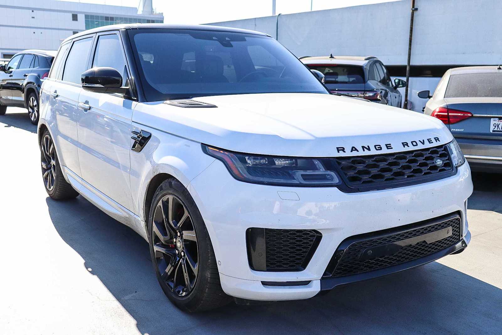 Thumbnail: 2018 Land Rover Range Rover Sport - 3