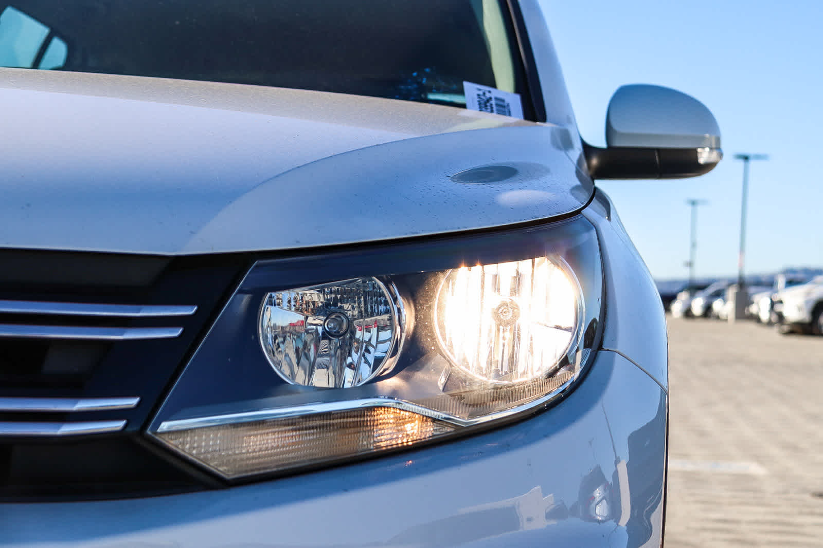 Thumbnail: 2016 Volkswagen Tiguan - 7