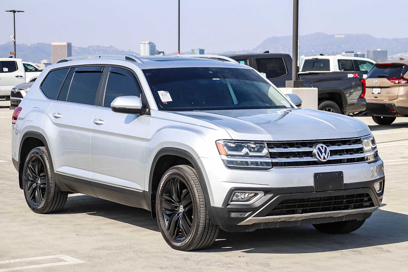 Thumbnail: 2019 Volkswagen Atlas - 3