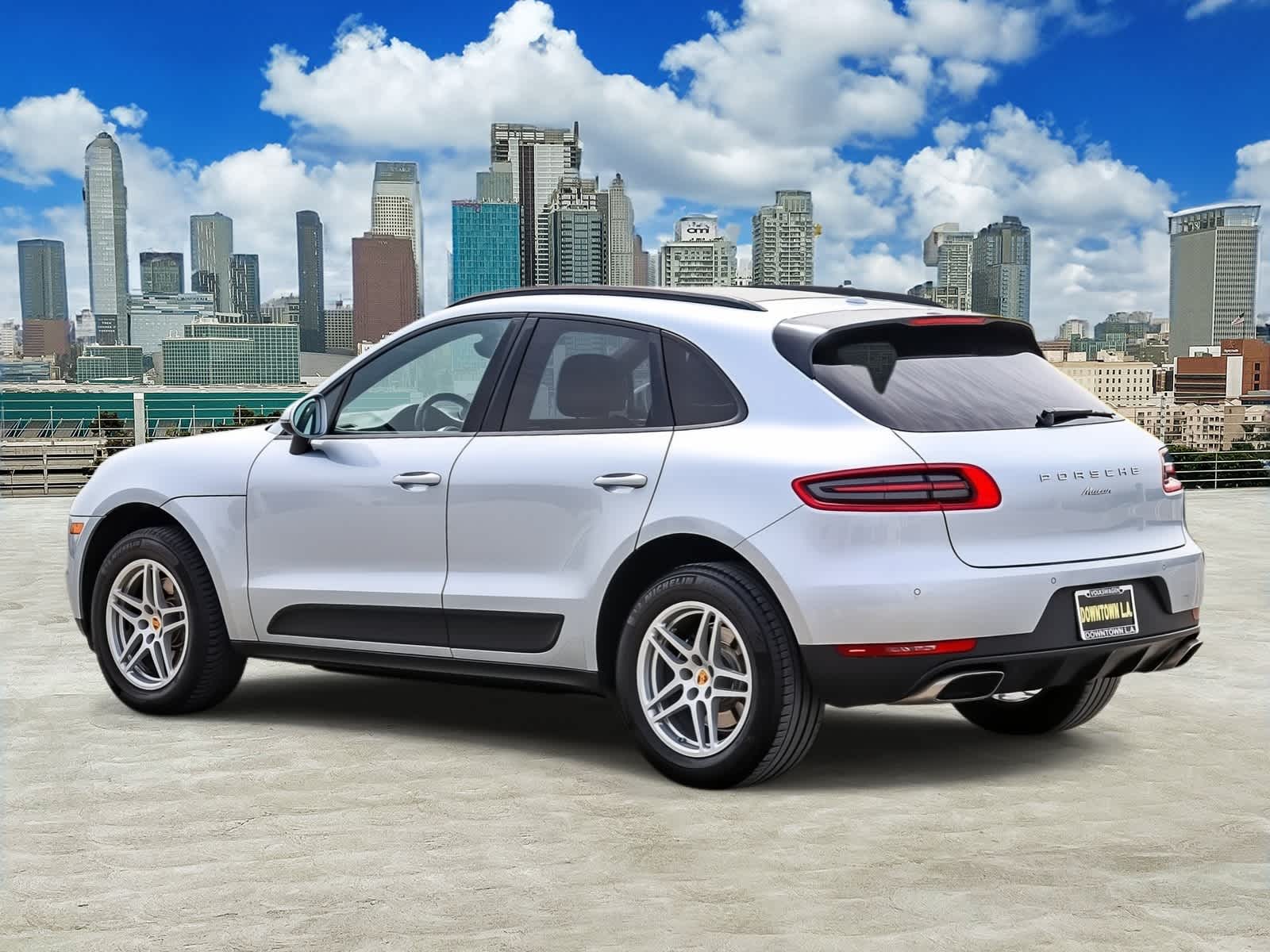 Thumbnail: 2018 Porsche Macan - 5