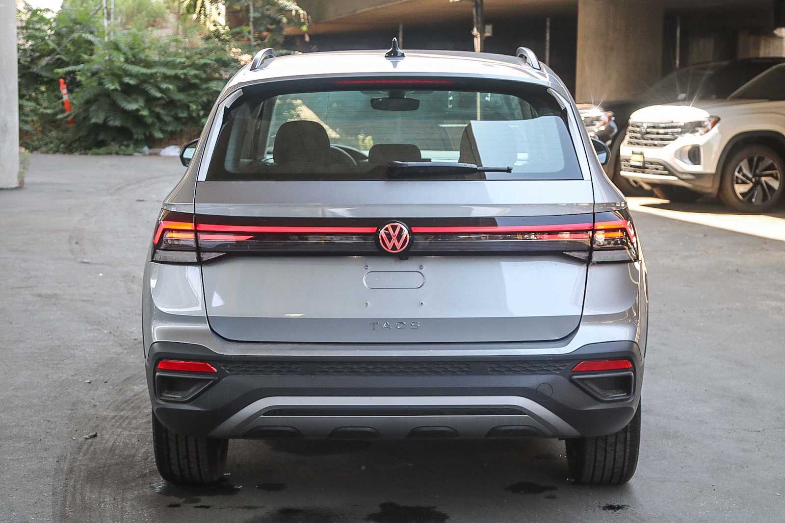 Thumbnail: 2025 Volkswagen Taos - 7