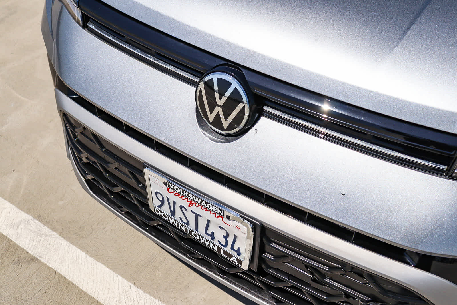 Thumbnail: 2025 Volkswagen Taos - 8