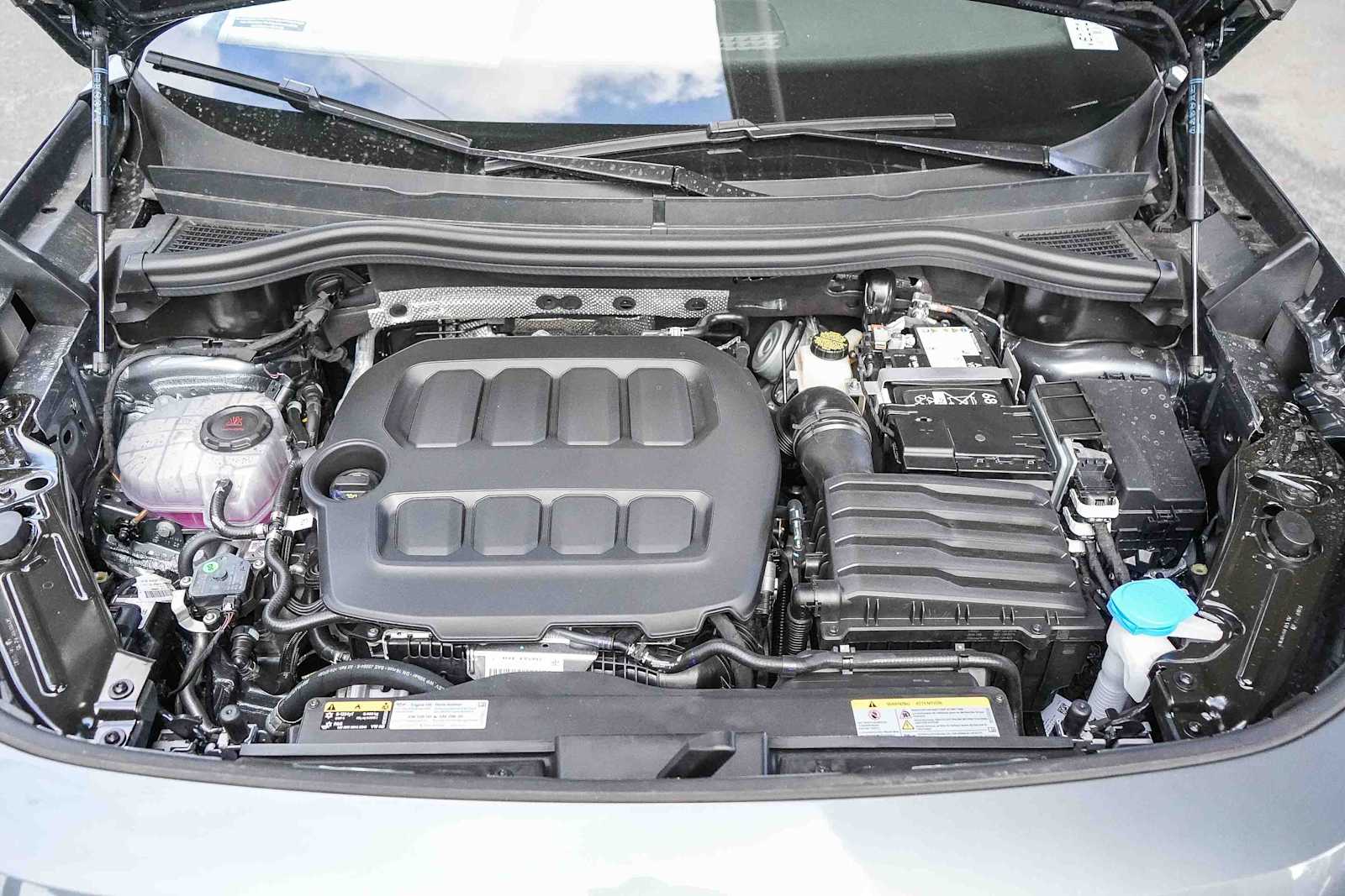 Thumbnail: 2026 Volkswagen Tiguan - 13