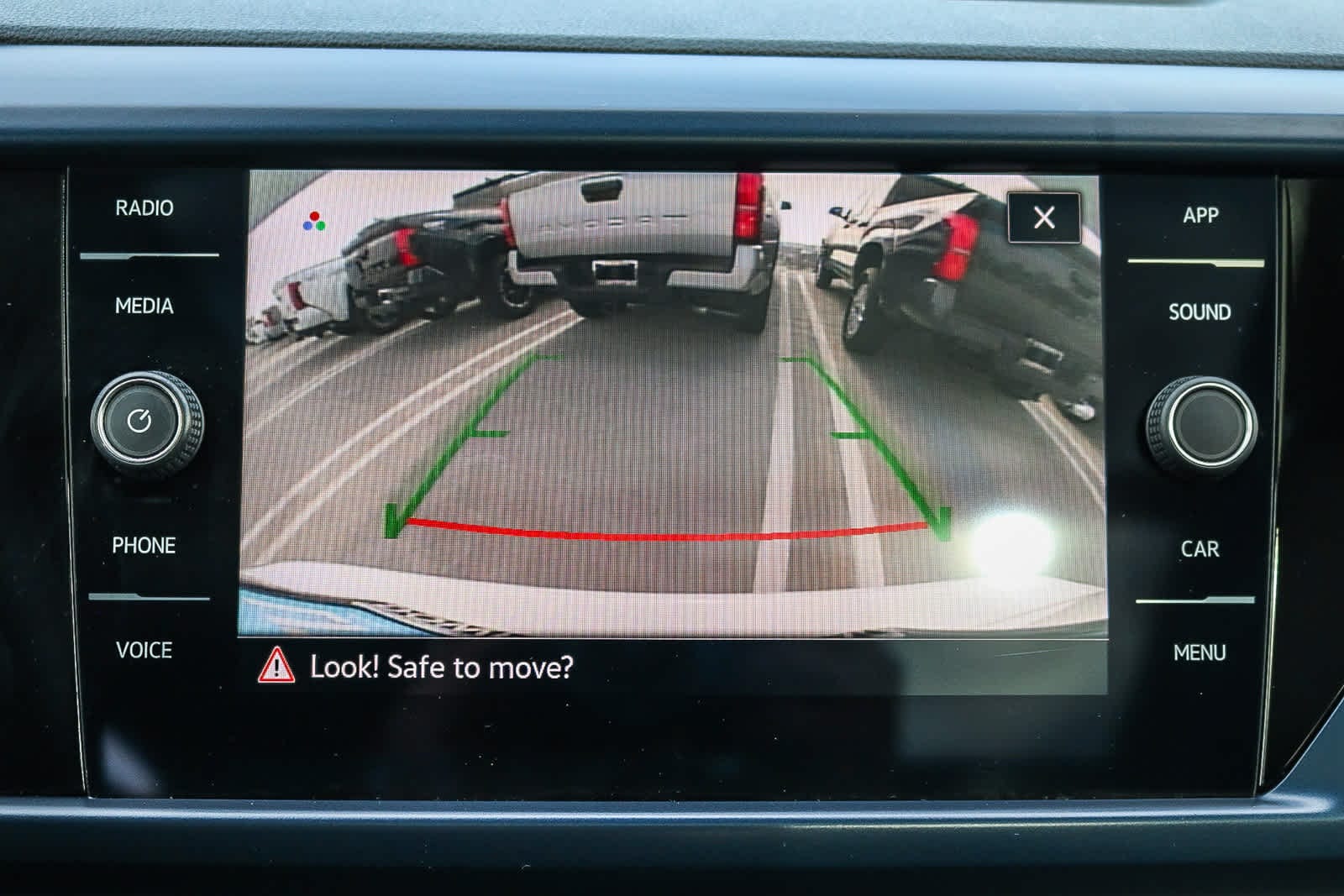 Thumbnail: 2023 Volkswagen Taos - 24