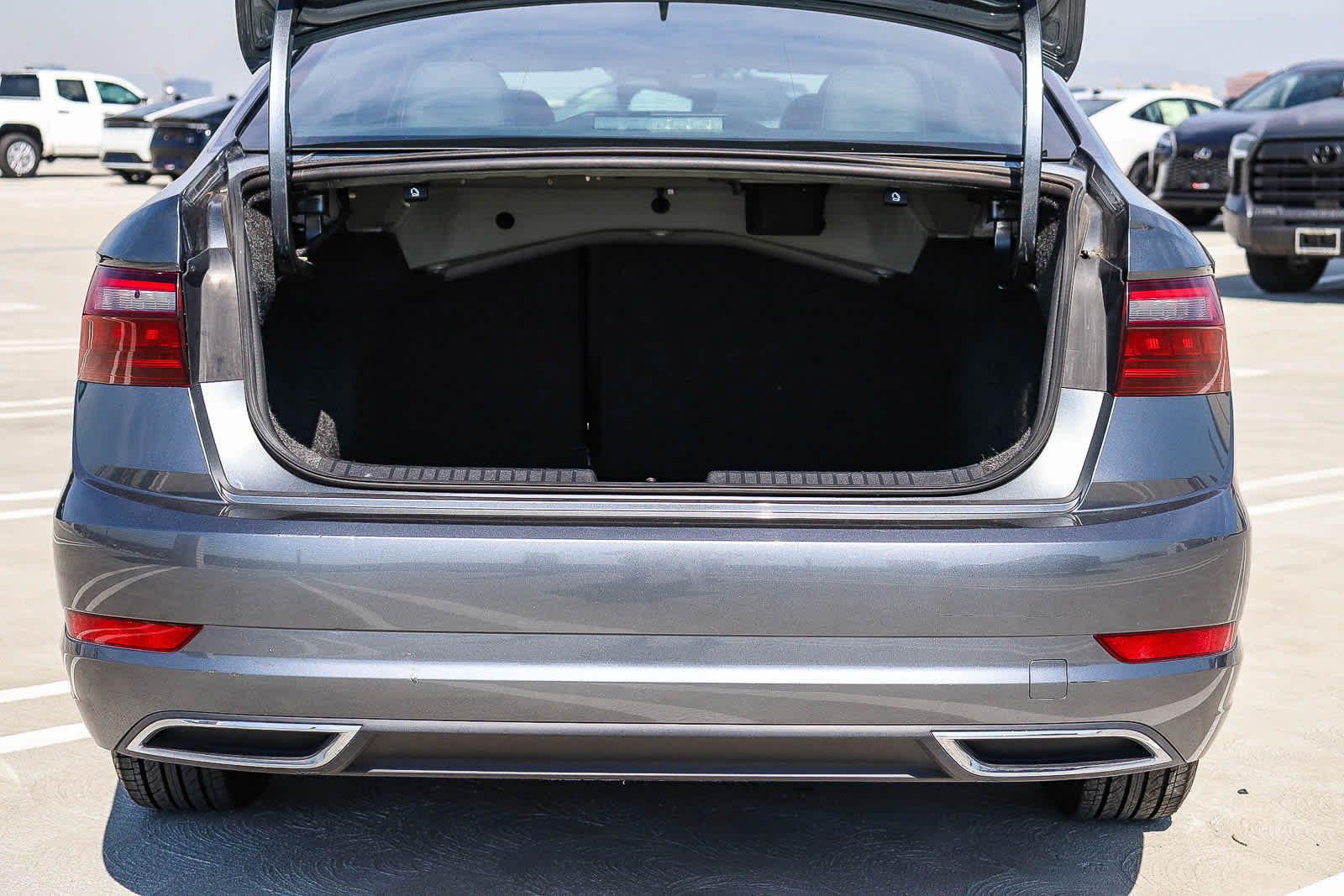 Thumbnail: 2020 Volkswagen Jetta - 27