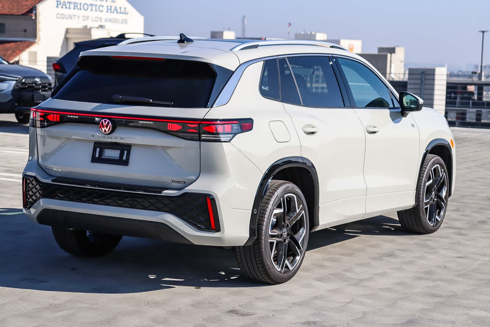 Thumbnail: 2026 Volkswagen Tiguan - 4