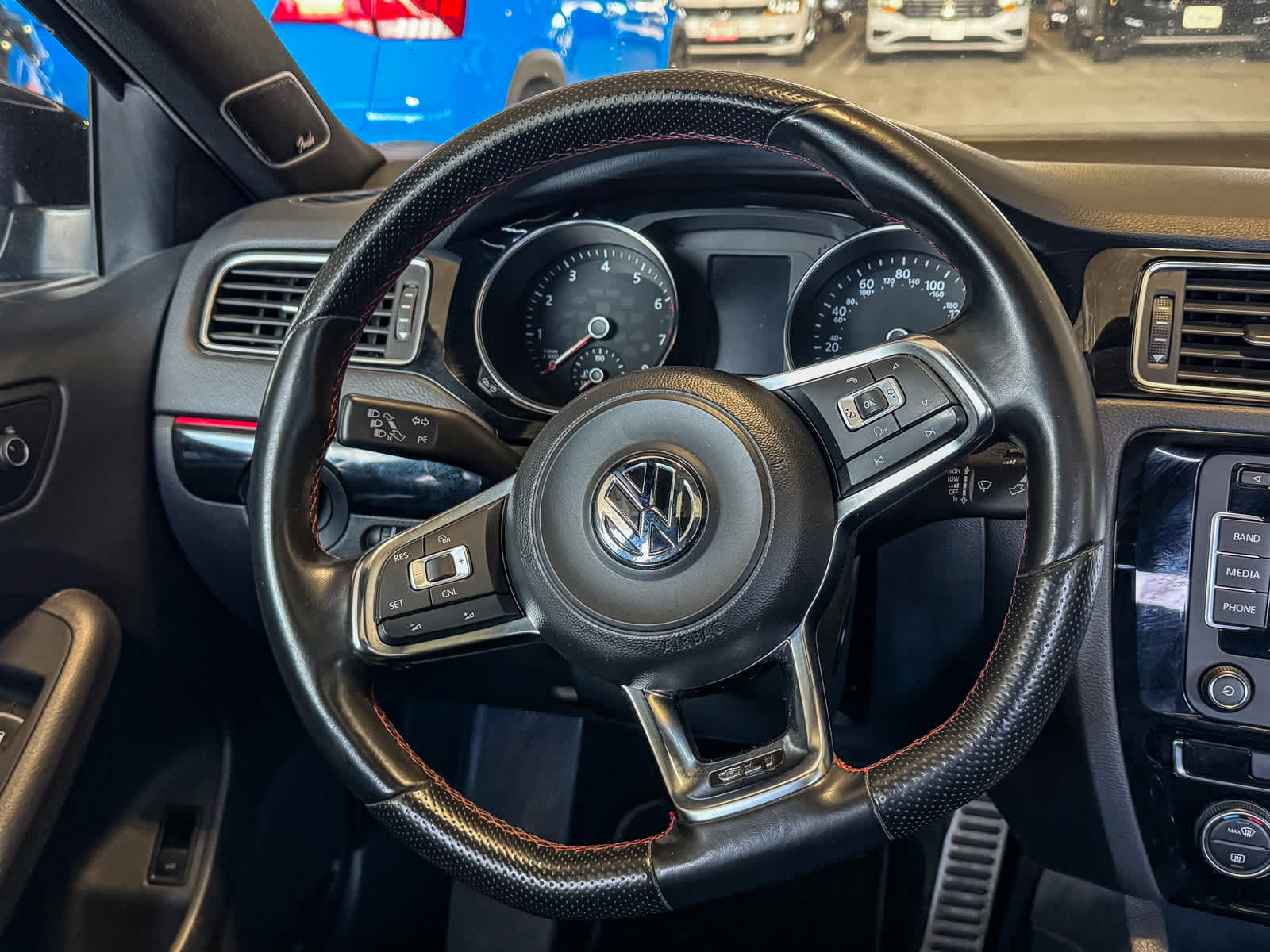 Thumbnail: 2015 Volkswagen Jetta - 11
