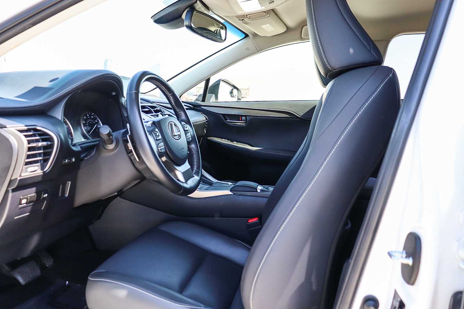 Thumbnail: 2018 Lexus NX - 18