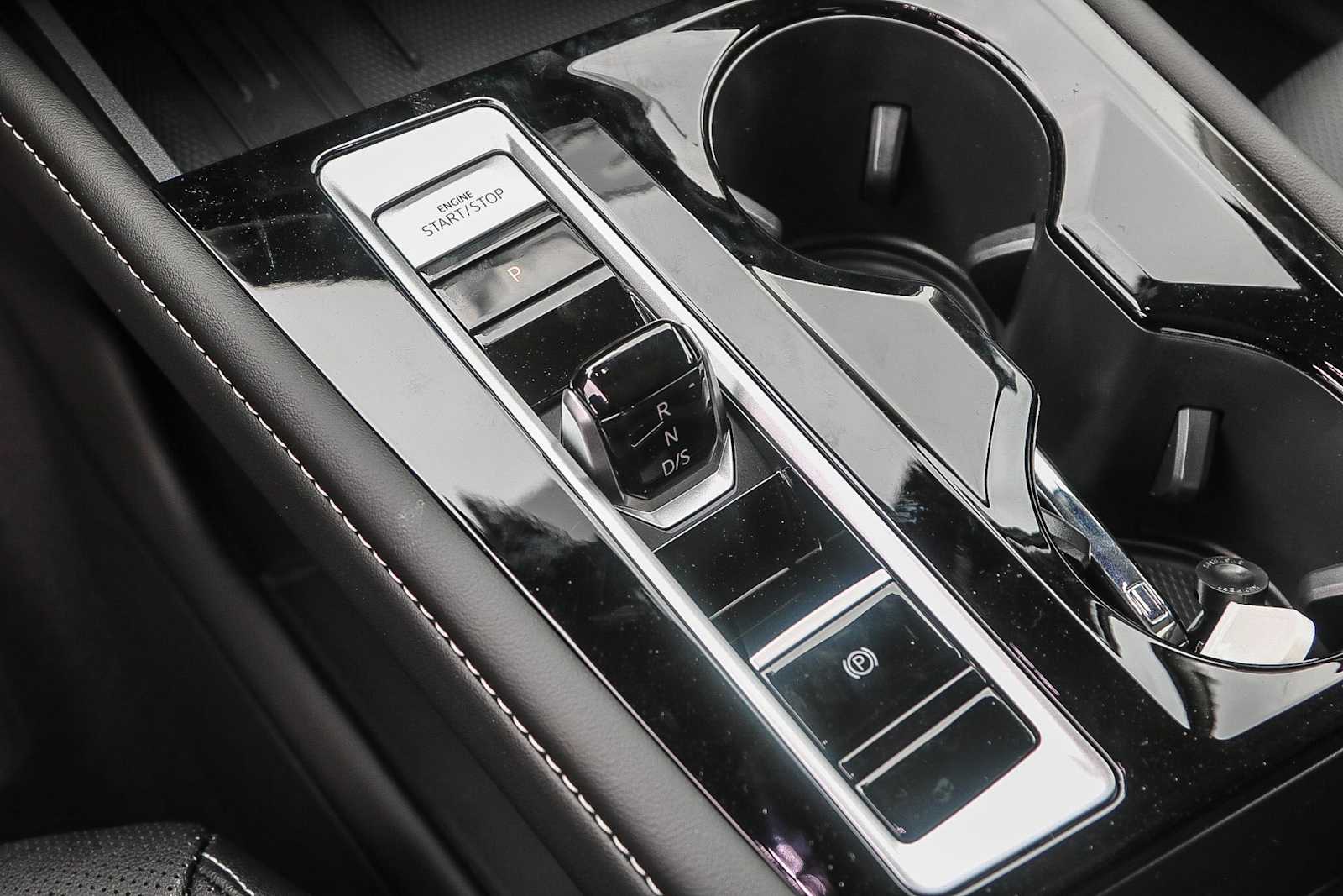 Thumbnail: 2025 Volkswagen Atlas - 22