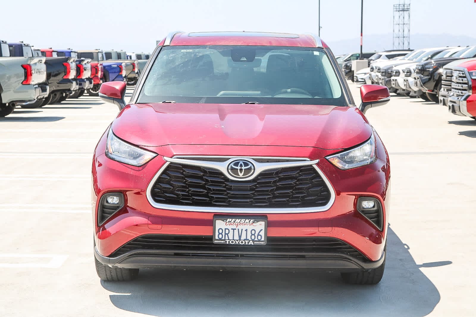 2020 Toyota Highlander XLE 2