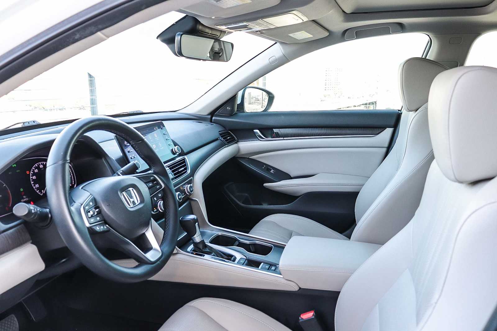 Thumbnail: 2019 Honda Accord - 18