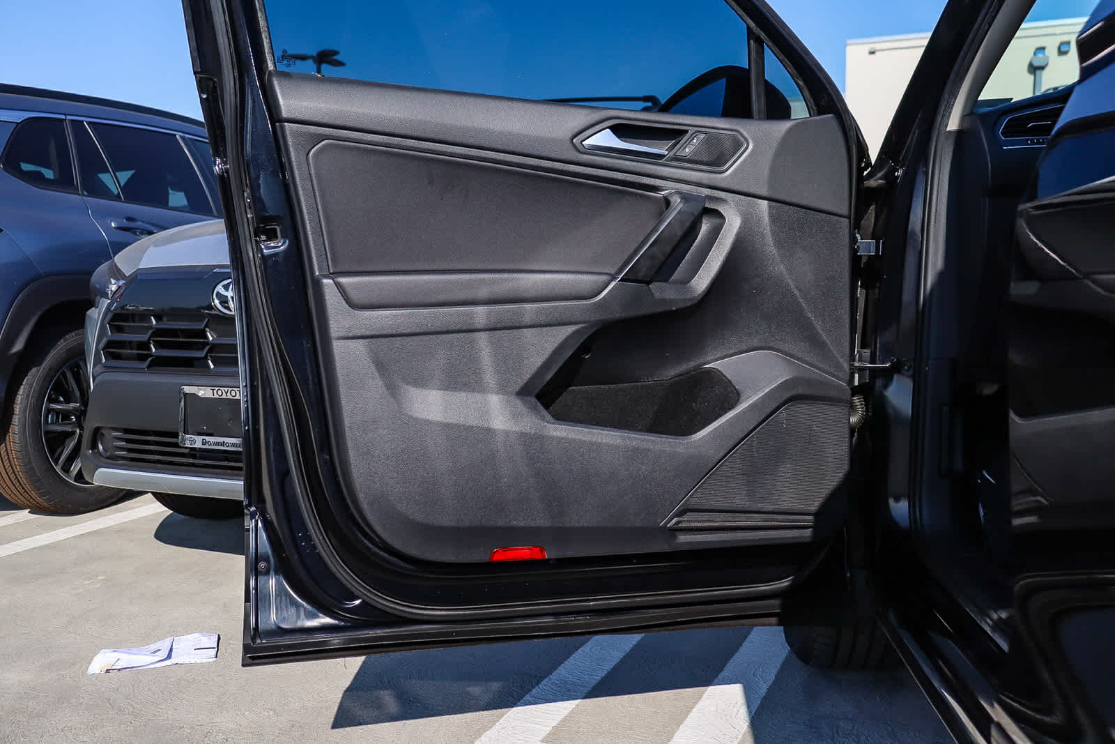 Thumbnail: 2019 Volkswagen Tiguan - 23