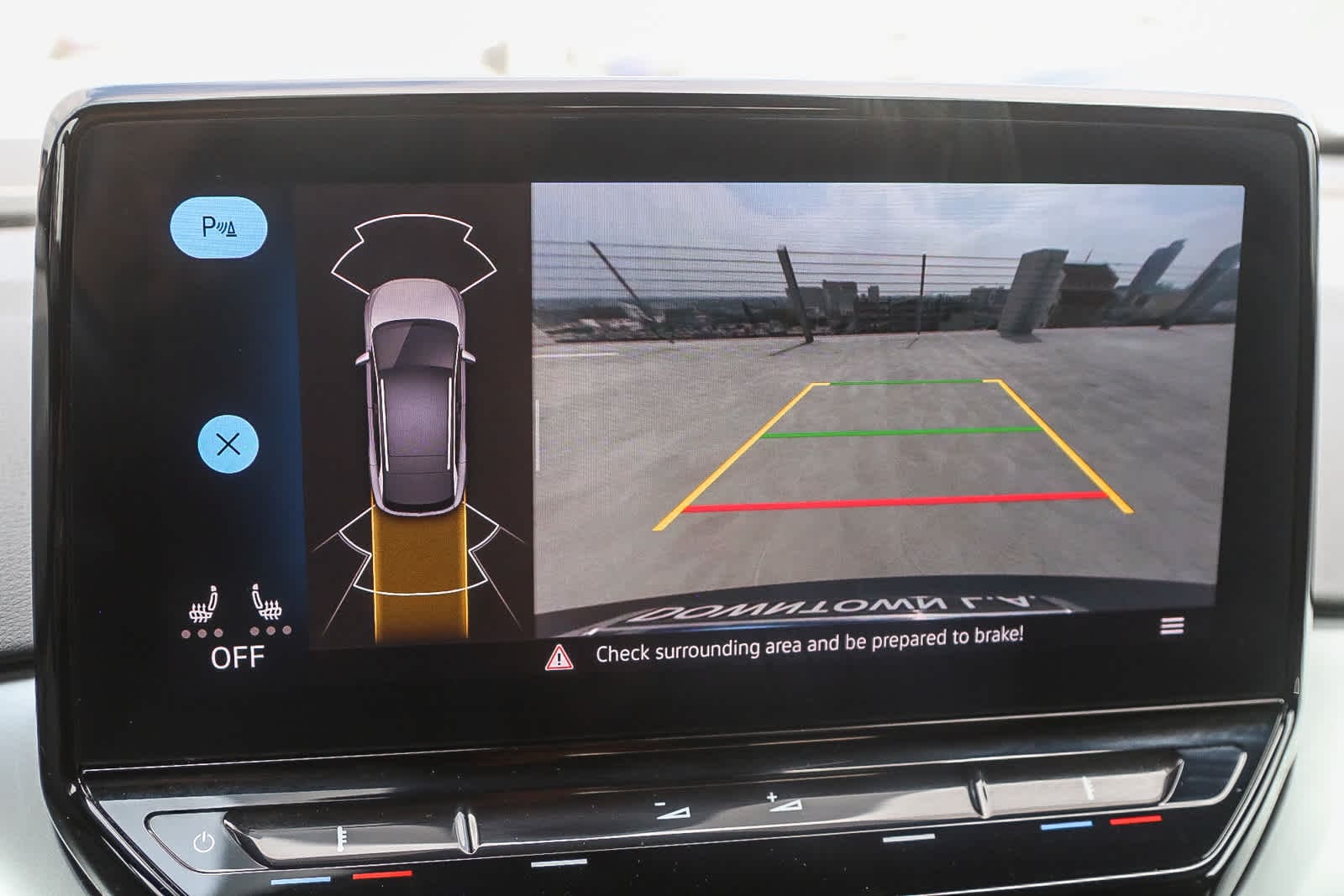 Thumbnail: 2022 Volkswagen ID.4 - 23