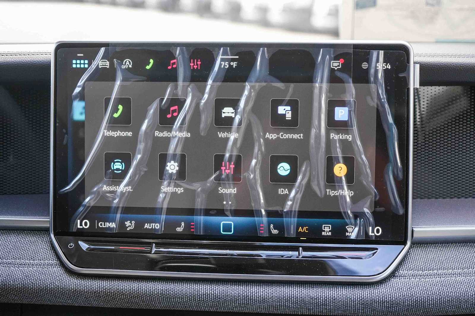 Thumbnail: 2026 Volkswagen Tiguan - 16
