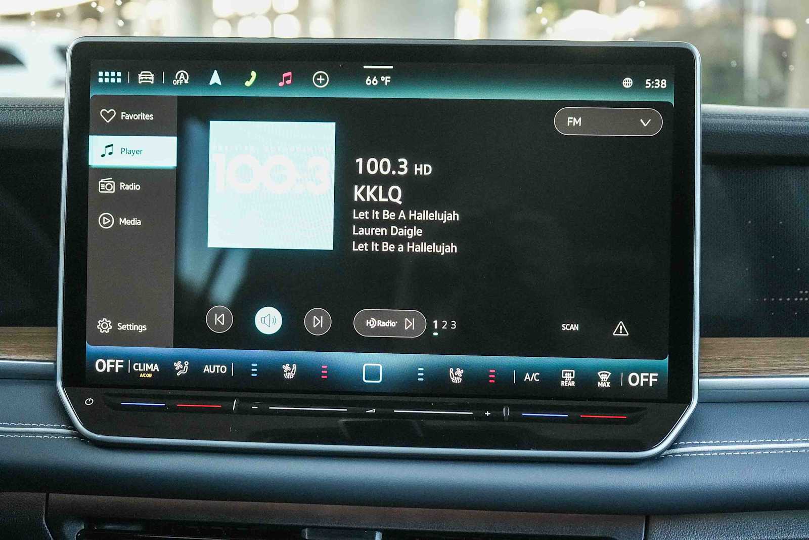 Thumbnail: 2026 Volkswagen Tiguan - 16