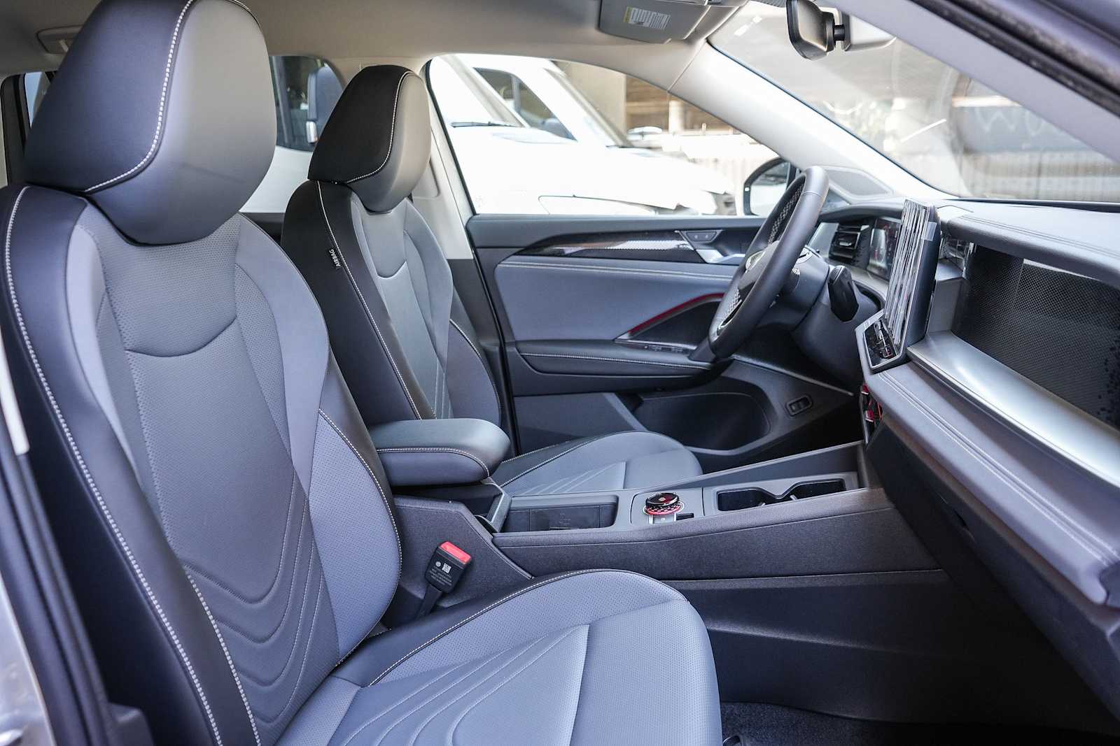 Thumbnail: 2026 Volkswagen Tiguan - 18