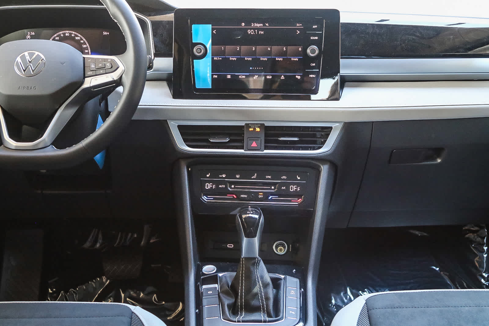 Thumbnail: 2025 Volkswagen Taos - 13