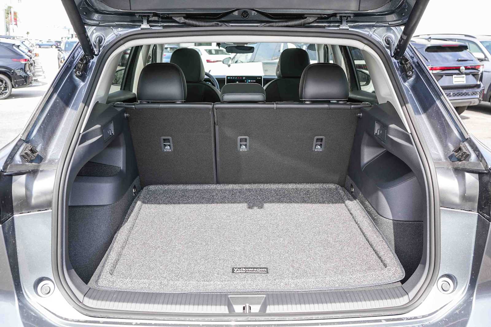 Thumbnail: 2026 Volkswagen Tiguan - 12