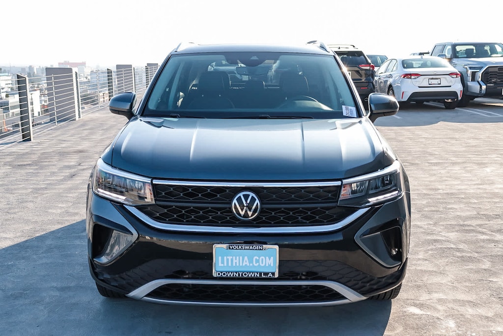 Used 2022 Volkswagen Taos SE SUV