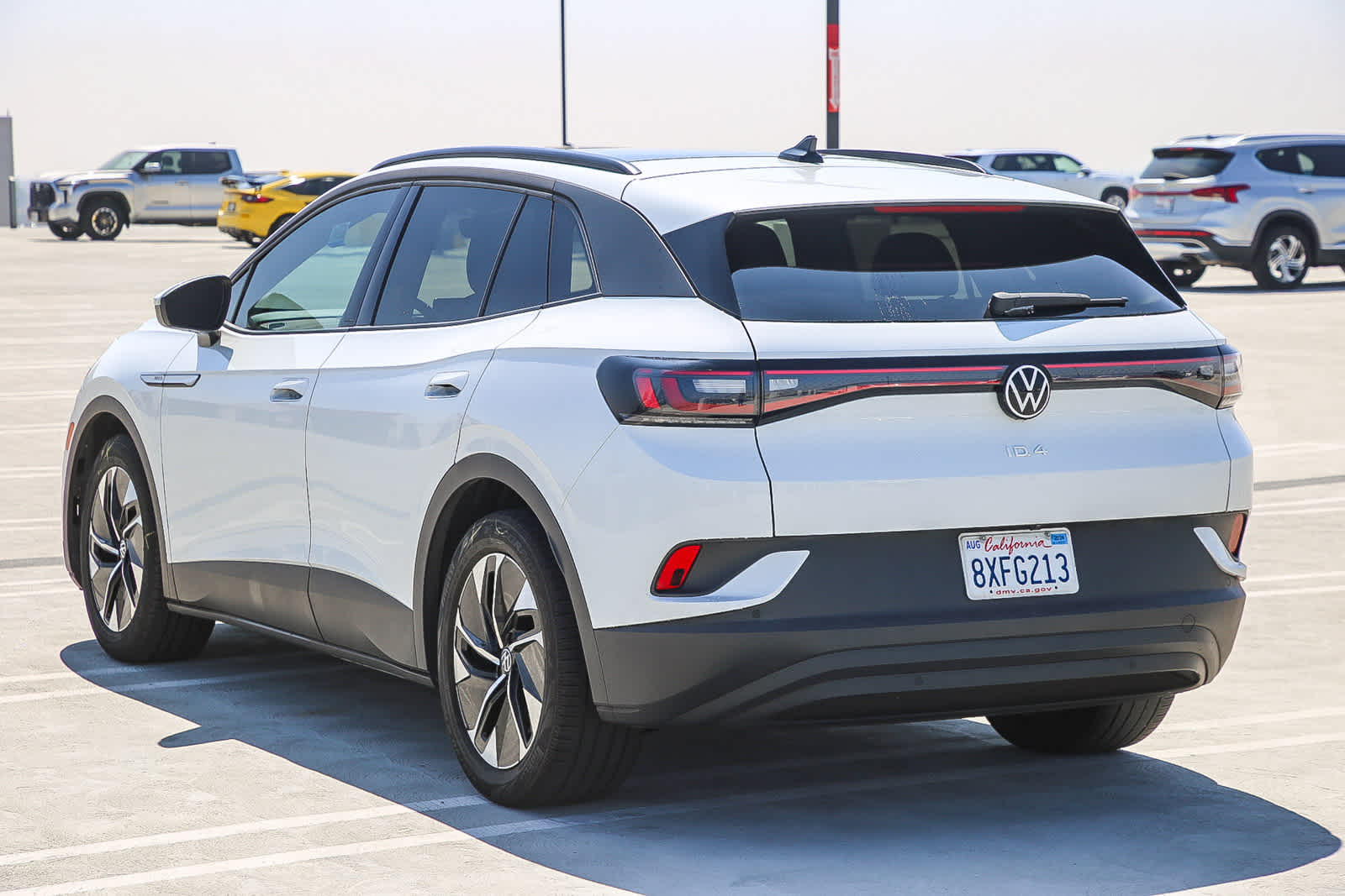 Thumbnail: 2021 Volkswagen ID.4 - 10