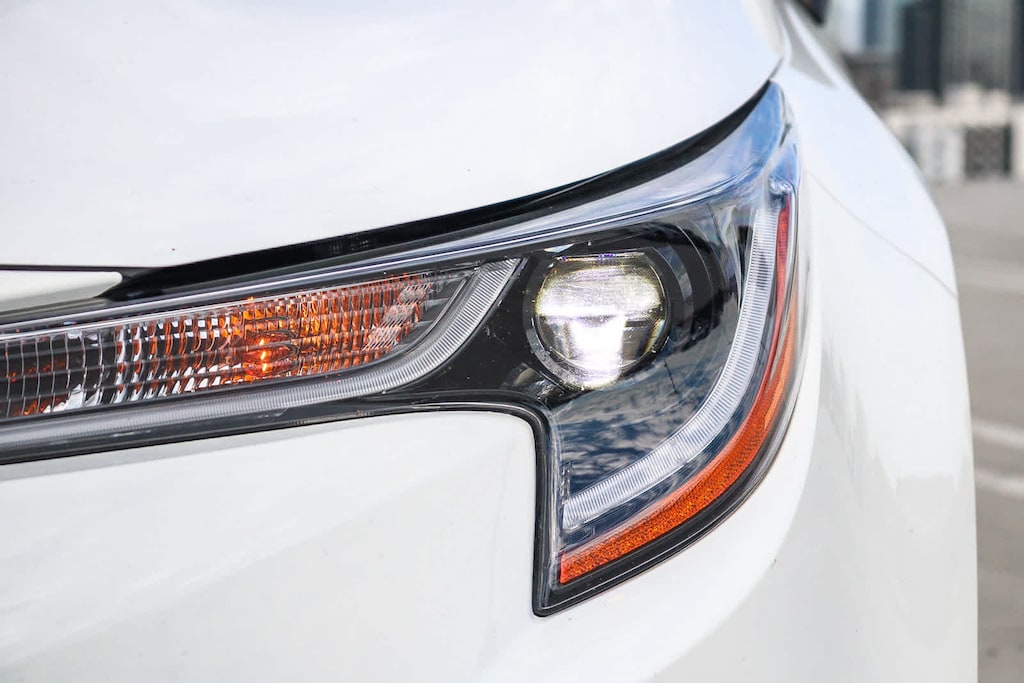 Used 2021 Toyota Corolla LE Sedan