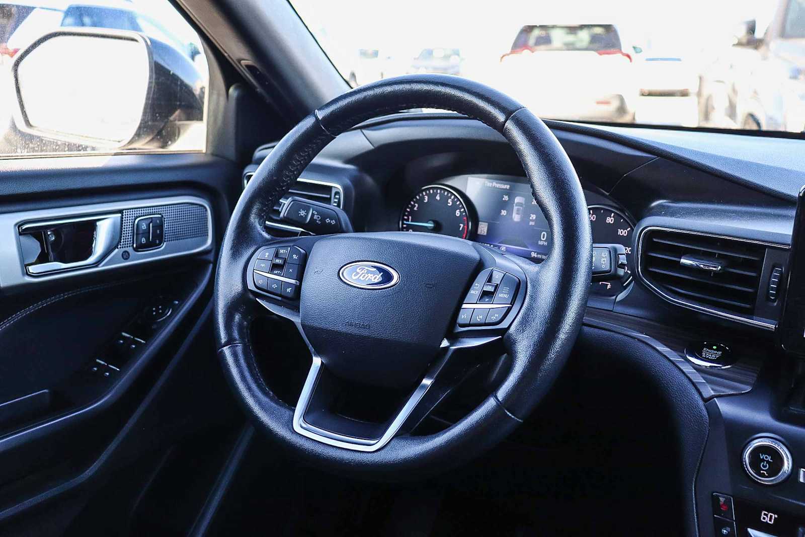 Thumbnail: 2020 Ford Explorer - 16