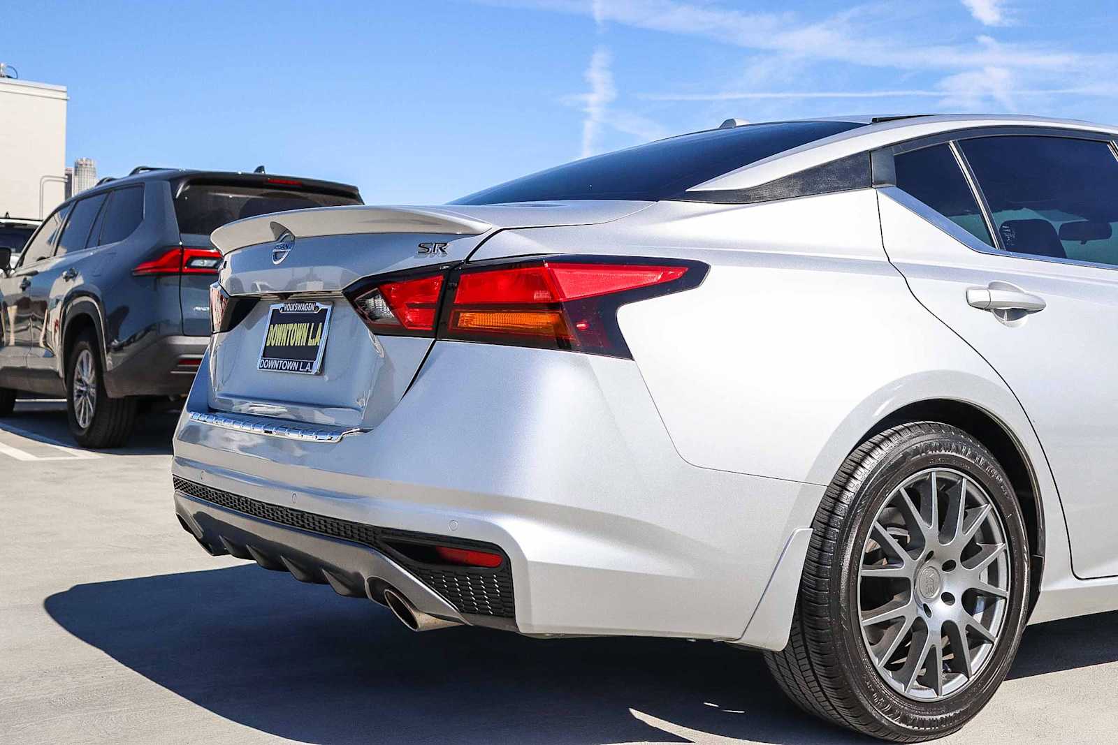 Thumbnail: 2020 Nissan Altima - 9