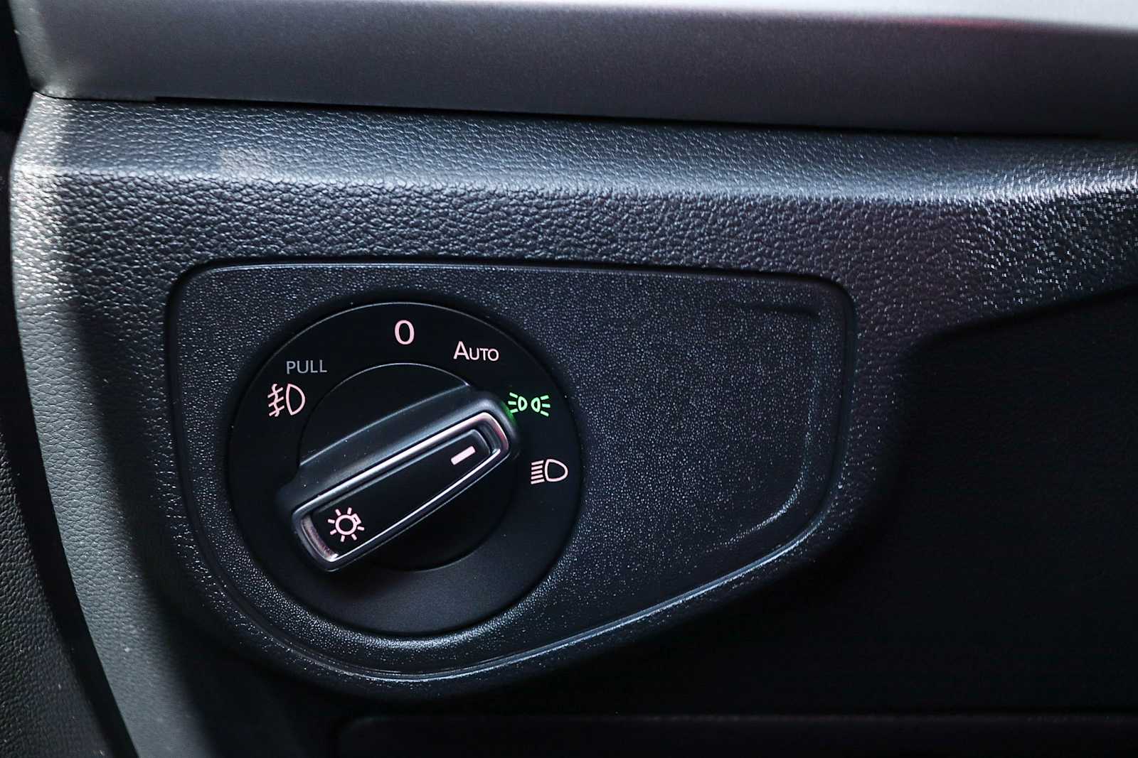 Thumbnail: 2019 Volkswagen Atlas - 25