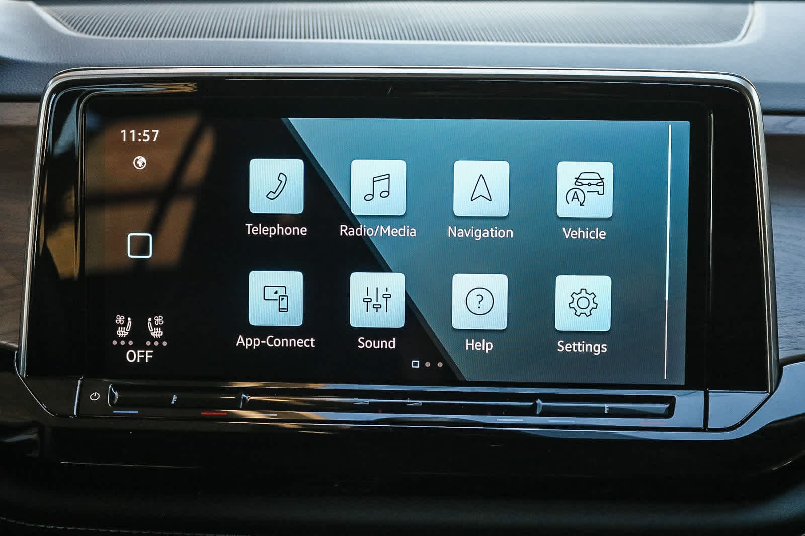 Thumbnail: 2026 Volkswagen Atlas - 16