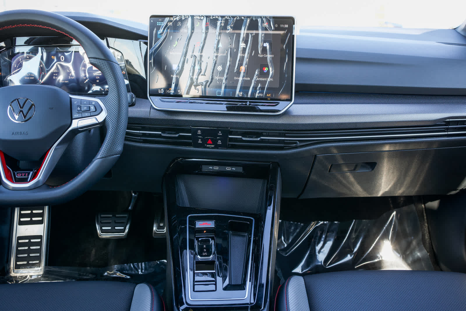 Thumbnail: 2026 Volkswagen Golf - 15