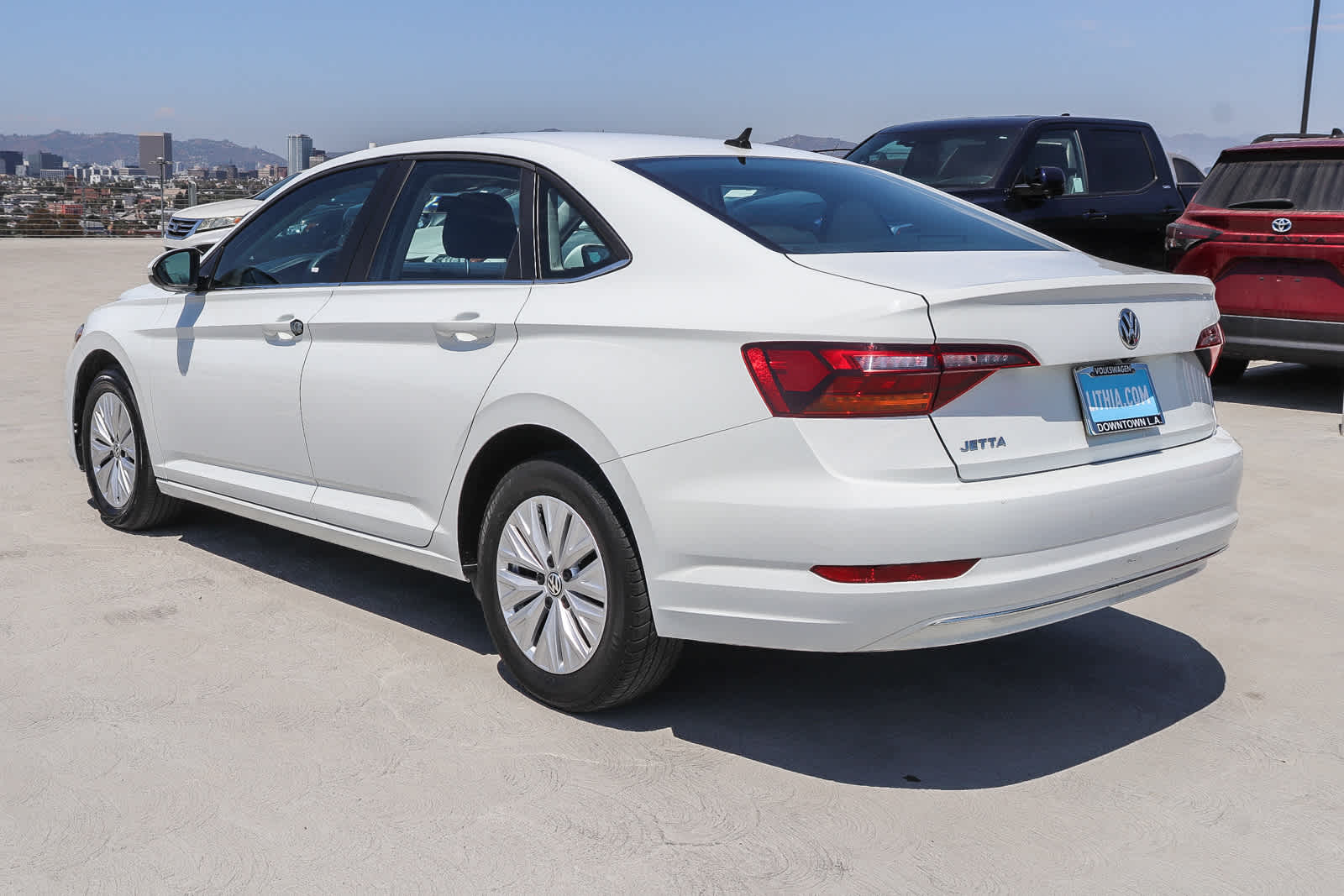 Thumbnail: 2019 Volkswagen Jetta - 6