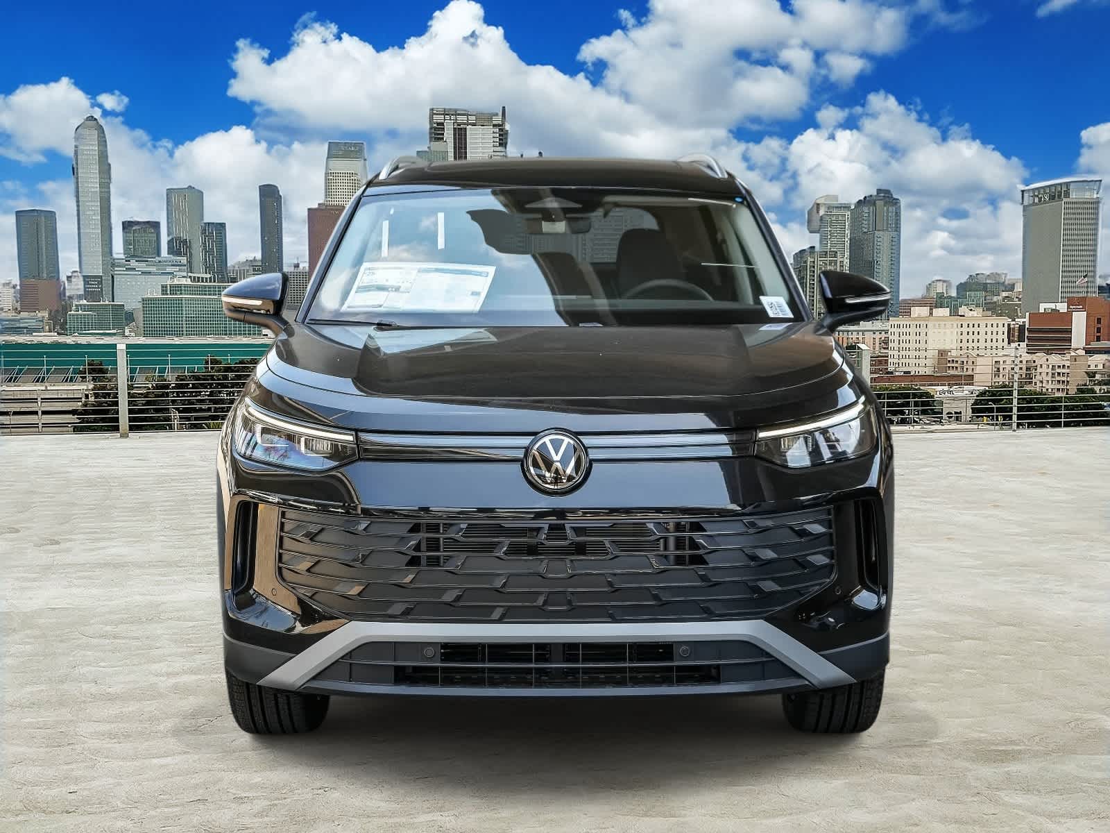 Thumbnail: 2026 Volkswagen Tiguan - 2